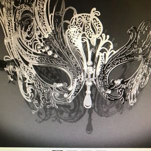 Meet your Posher, Earlisha